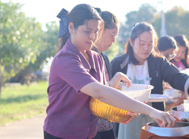 กิจกรรมทำบุญสำนักงานสหกรณ์จังหวัดบึงกาฬ พารามิเตอร์รูปภาพ 18